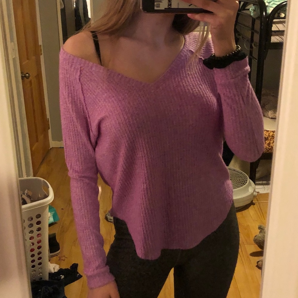 american eagle lilac crewneck
